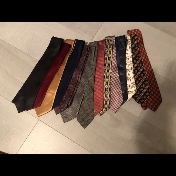 3 for $15 New Ties Elegant Various Colours - Picture 1 of 17